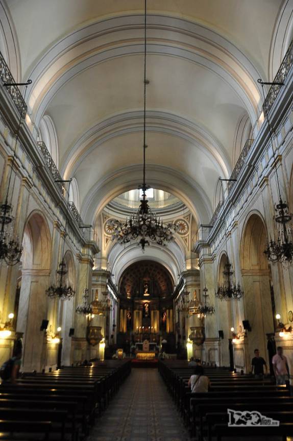 Interior da Catedral Metropolitana, no Centro Velho de Montevideo, no Uruguai